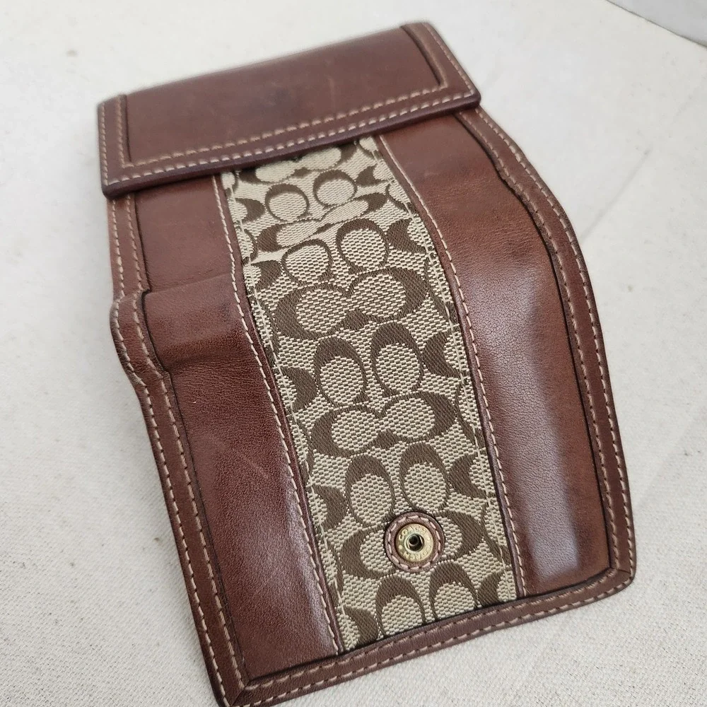Vintage Coach Signature Folding Wallet Snap Closure Medium Brown Soft Leather